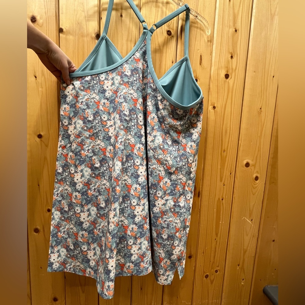 The North Face Women's Arque Floral Print Hike Dress Built in Shorts, 3X - Picture 7 of 10